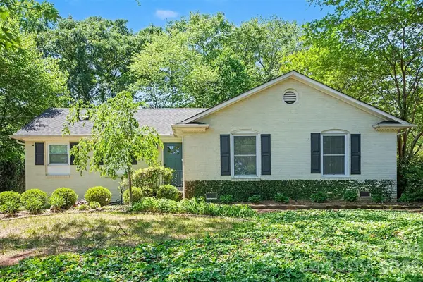 1800 Emerywood Drive, Charlotte, NC 28210