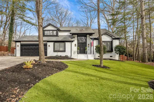 9562 Hunting Court, Matthews, NC 28105