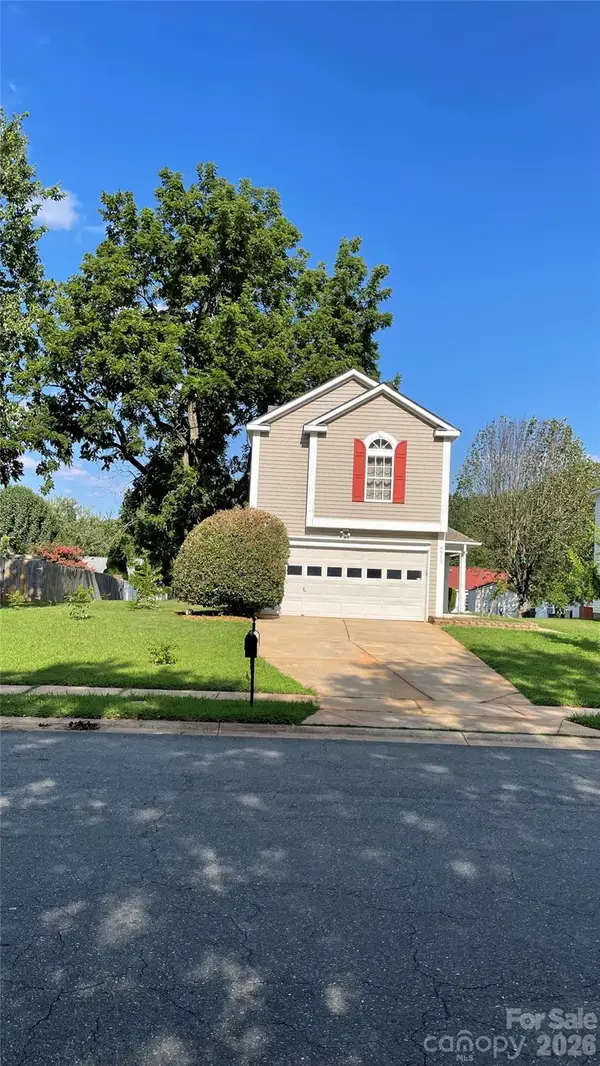 6912 Alanbrook Road, Charlotte, NC 28215