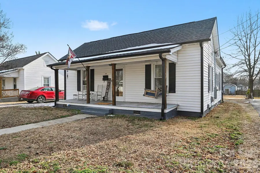 207 S East Avenue, Kannapolis, NC 28083 - Image #2