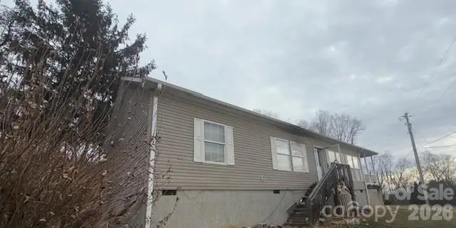 5 Loop Road, Candler, NC 28715 - #2