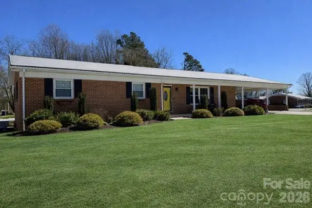 3933 Old Brittain Road, Hickory, NC 28602 - Image #1