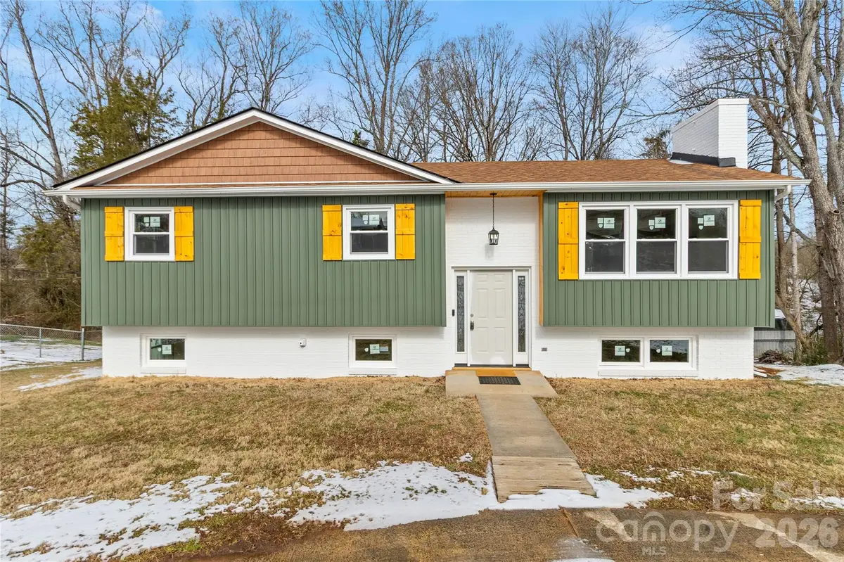 2474 Cedar Valley Drive, Newton Township, NC 28614 - #1