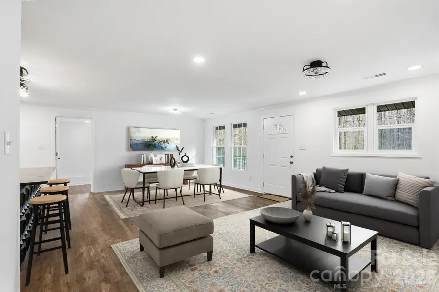 704 W Border Street, Dallas, NC 28034 - #3