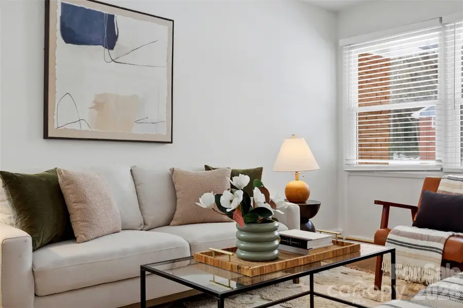 4401 Somerdale Lane, Charlotte, NC 28205 - Image #3