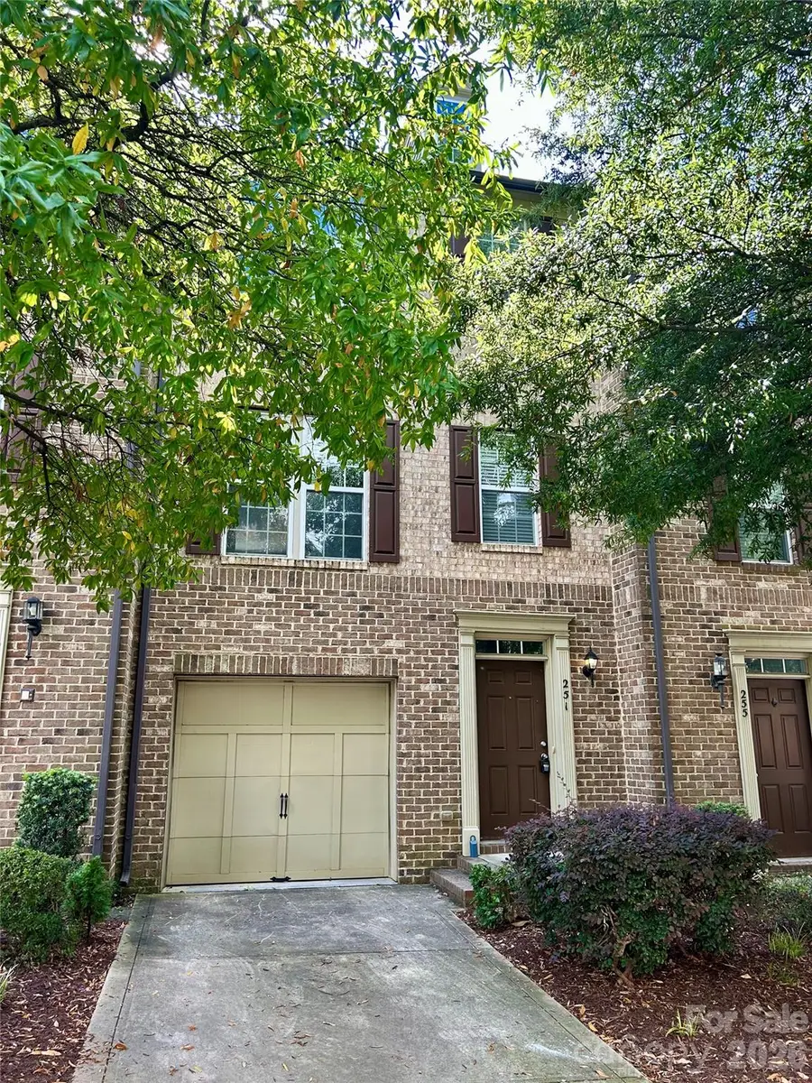 251 Lincoln Street, Charlotte, NC 28203 - Image #2