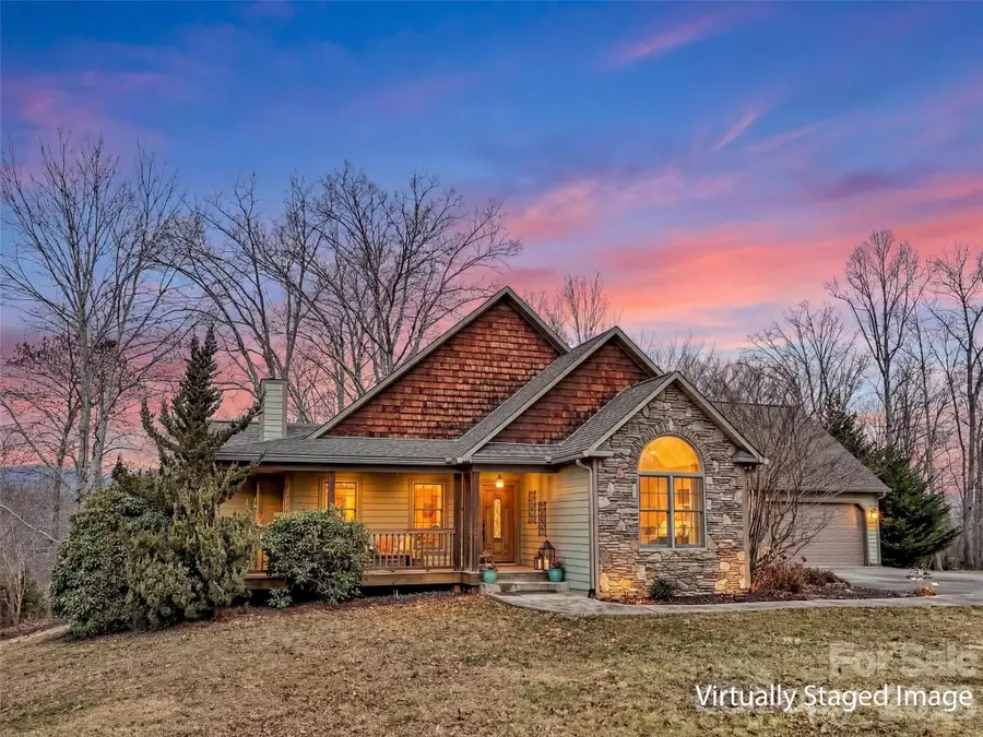 303 E Forest Place #13, Candler, NC 28715 - #2