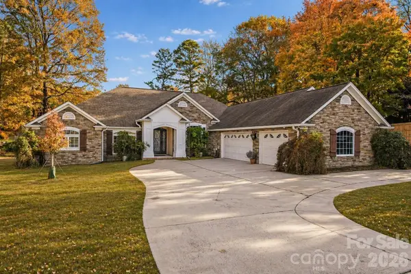 5329 Kuykendall Road, Charlotte, NC 28270