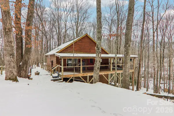 125 Upward Way, Waynesville, NC 28785