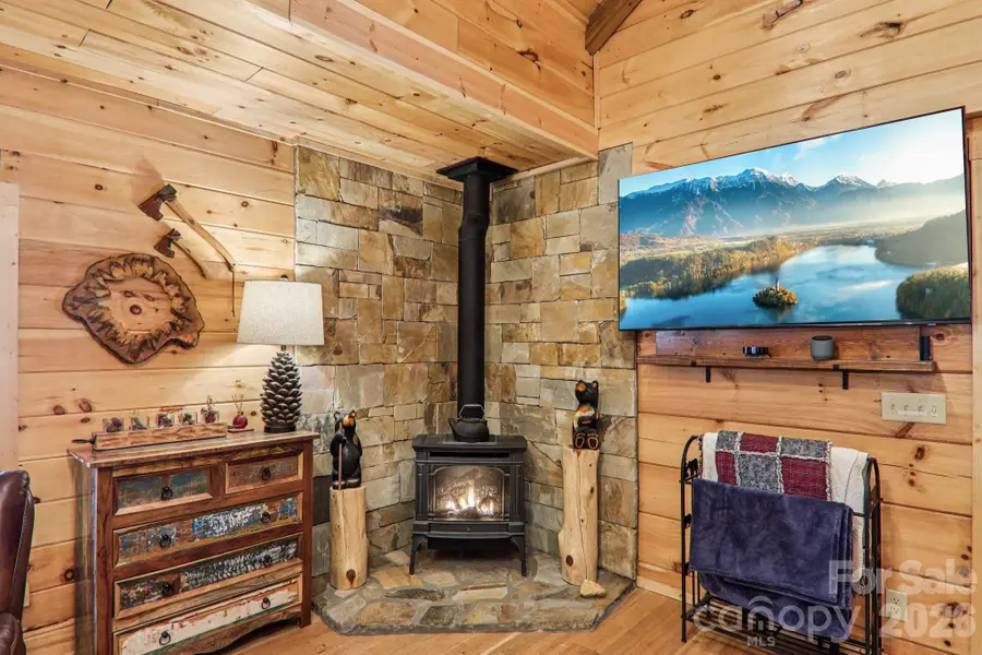 125 Upward Way, Waynesville, NC 28785 - #2