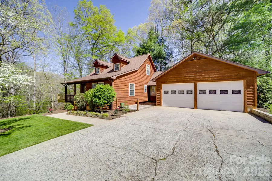 24 Oakwood Road, Candler, NC 28715 - #2