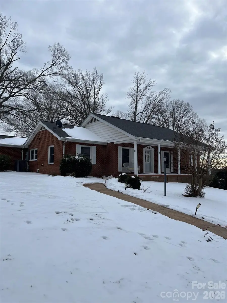 33 Lake Street #6 BLK33, Badin, NC 28009 - #2