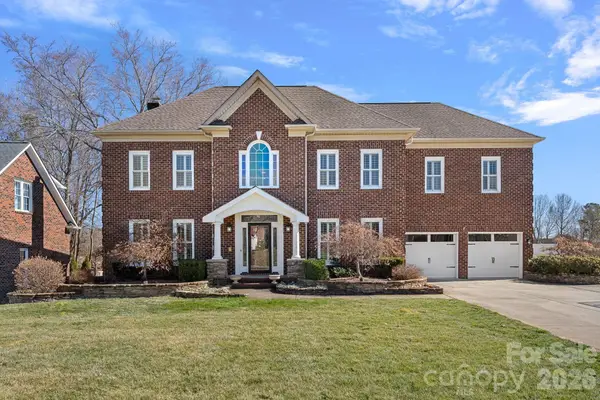 15910 Northstone Drive, Huntersville, NC 28078