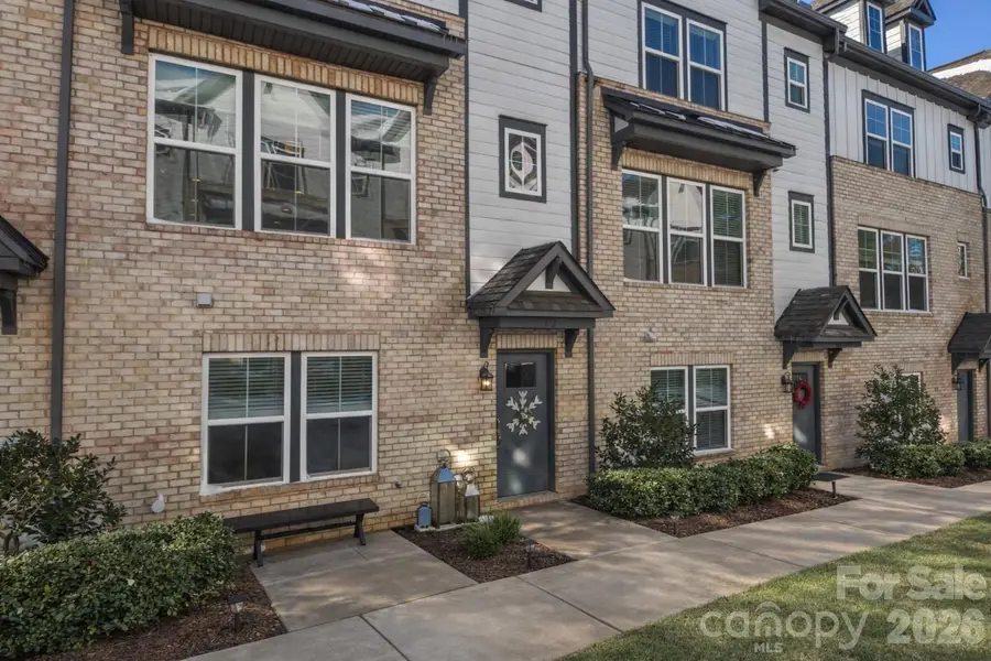 612 Tudor Park Way, Charlotte, NC 28211 - #2