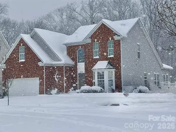 2676 Sunberry Lane Nw, Concord, NC 28027