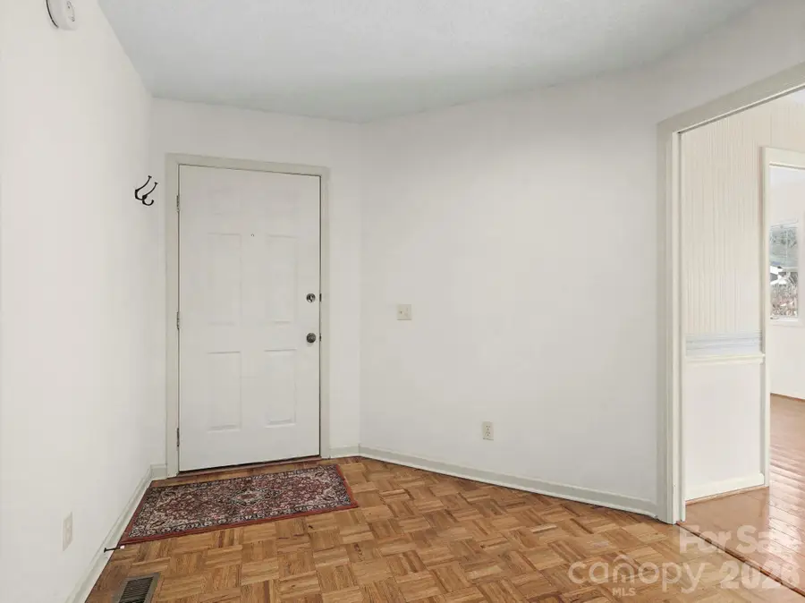 605 Red Oak Drive, Hendersonville, NC 28791 - #3