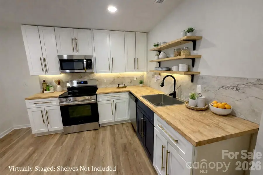 403 Glenwood Avenue, Lancaster, SC 29720 - Image #3