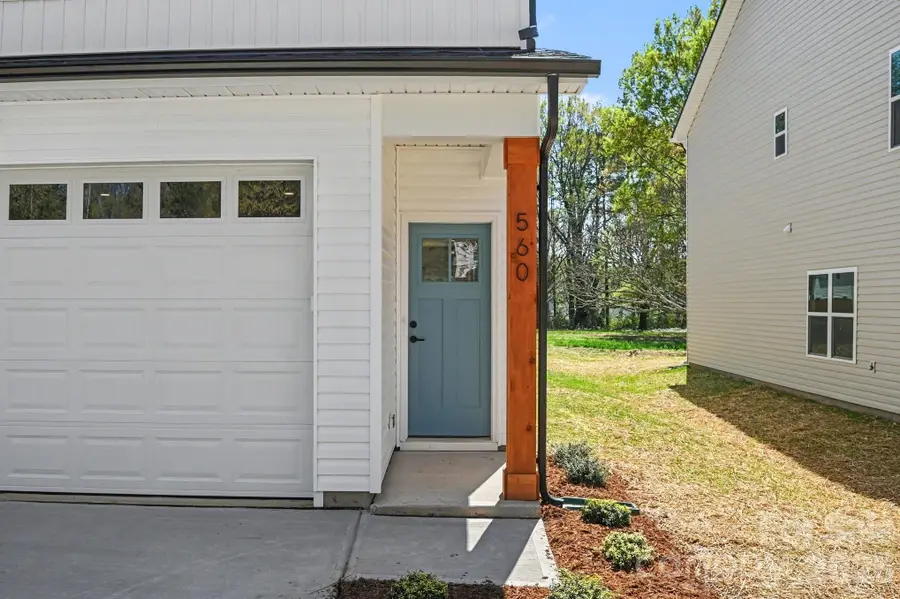 560 W Wilson Avenue, Mooresville, NC 28115 - #2