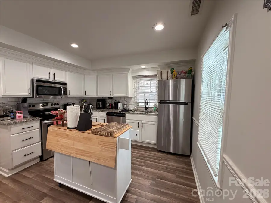 934 S Chestnut Street, Gastonia, NC 28054 - Image #3