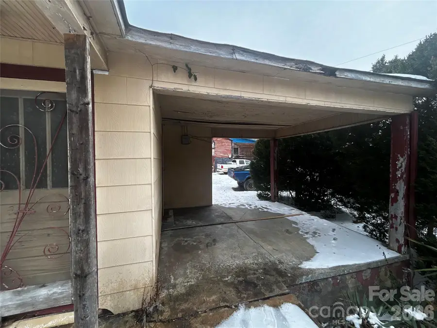 3370 Rocky Road, Gamewell, NC 28645 - #2