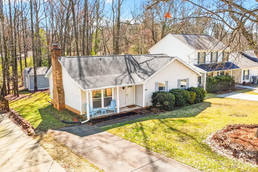 5620 Running Wood Lane, Charlotte, NC 28215 - #2