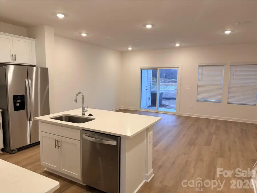 8112 Hidden Springs Trail, Charlotte, NC 28216 - #3