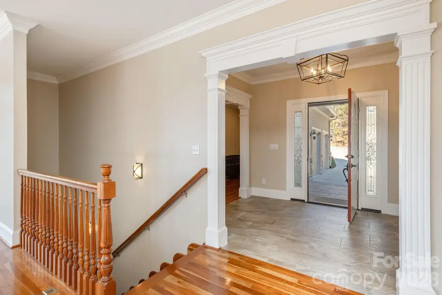 16 Winterberry Drive, Hendersonville, NC 28739 - #2