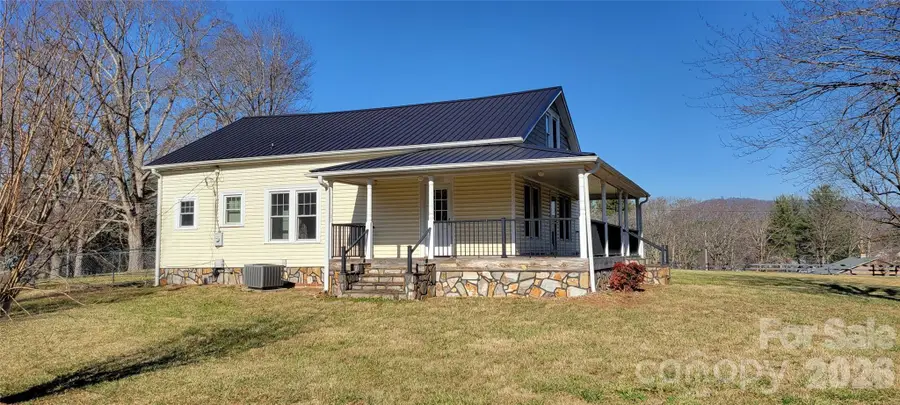 2601 Country Acres Place, Hudson, NC 28638 - #3