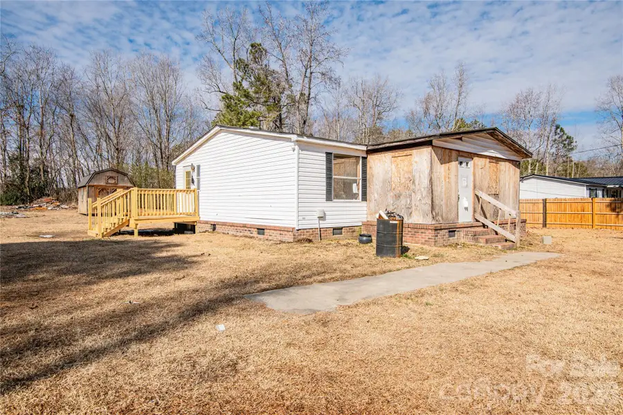 682 Grant Drive, Roanoke Rapids, NC 27870 - Image #3