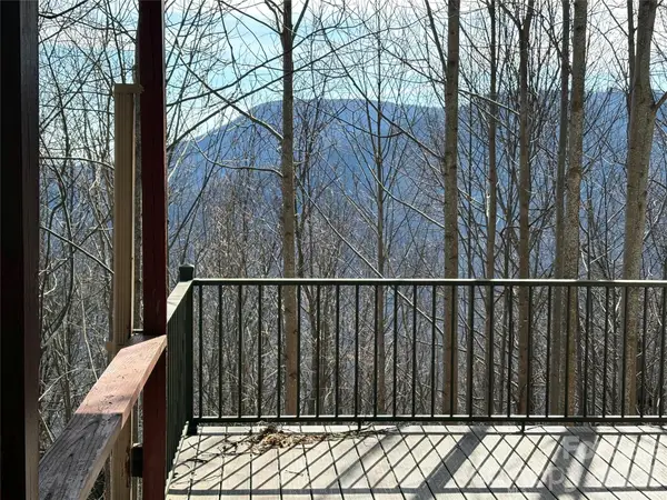 700 Summit Road, Tryon, NC 28782