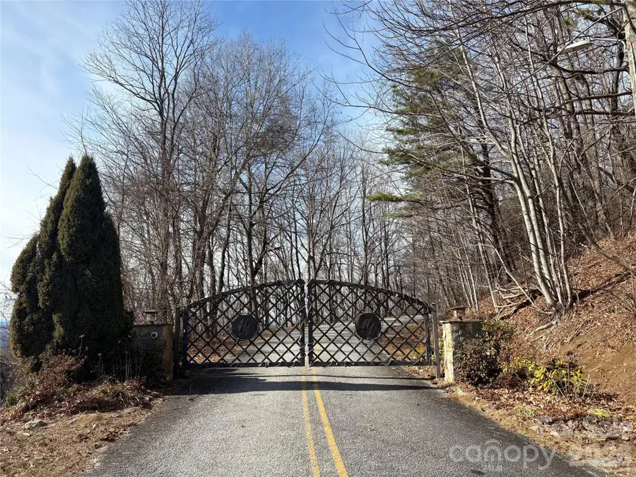 700 Summit Road, Tryon, NC 28782 - #3