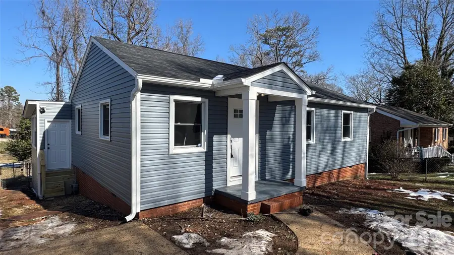 503 Caroline Avenue, Lowell, NC 28098 - #3