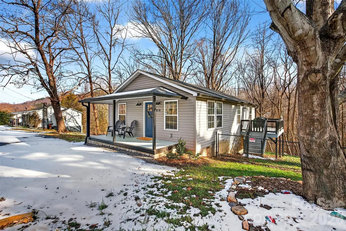 250 Seagle Street, Marion, NC 28752 - #1