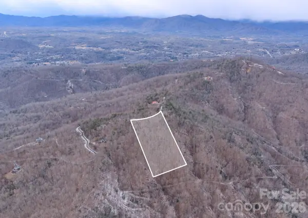 2724 Mountain Crest Drive S #75, Marion, NC 28752