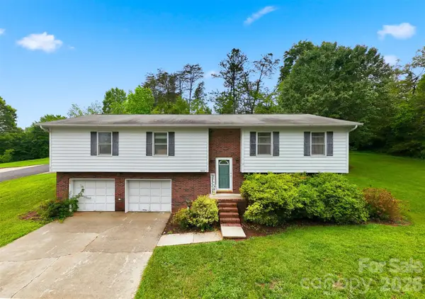 3882 Shadowood Drive, Morganton, NC 28655