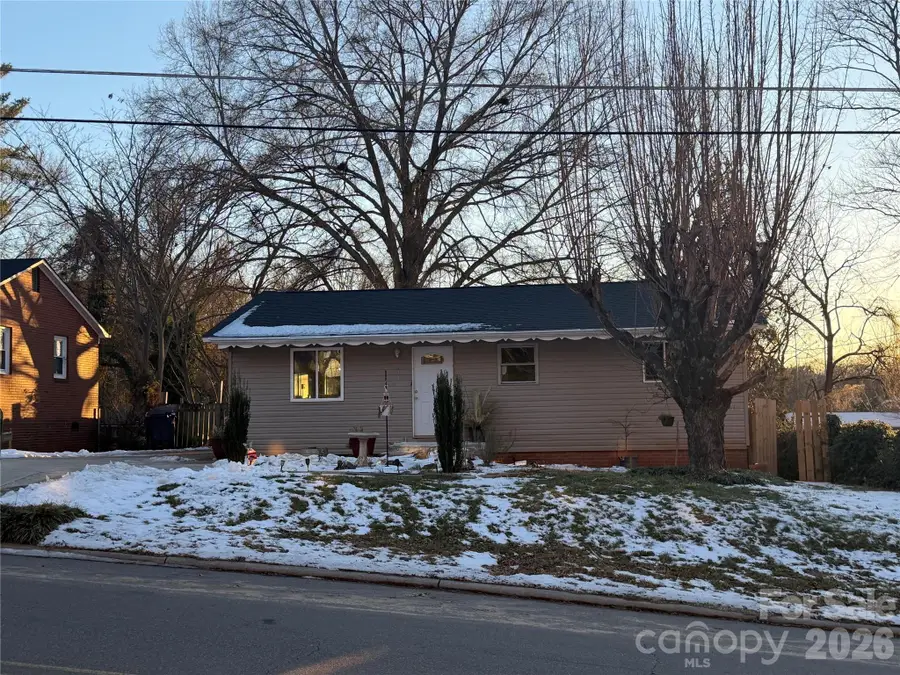 433 Brevard Street, Statesville, NC 28677 - #2