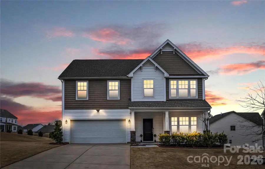 3337 Gilroy Drive, Fort Mill, SC 29707 - Image #2