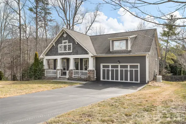 17 Moser Sedge Court, Biltmore Lake, NC 28715