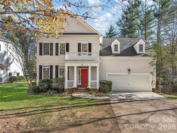 906 Woodvine Road, Asheville, NC 28803