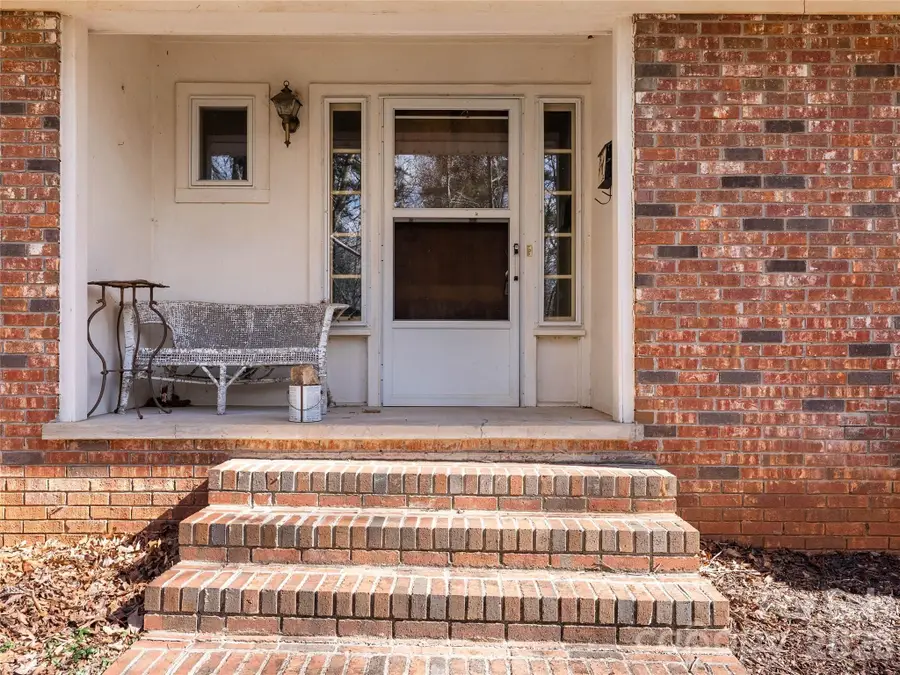 121 Hummingbird Lane, Columbus, NC 28722 - #3