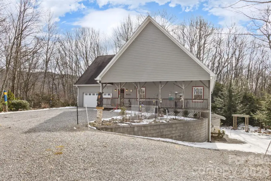 164 Tall Oaks Drive, Maggie Valley, NC 28751 - #2