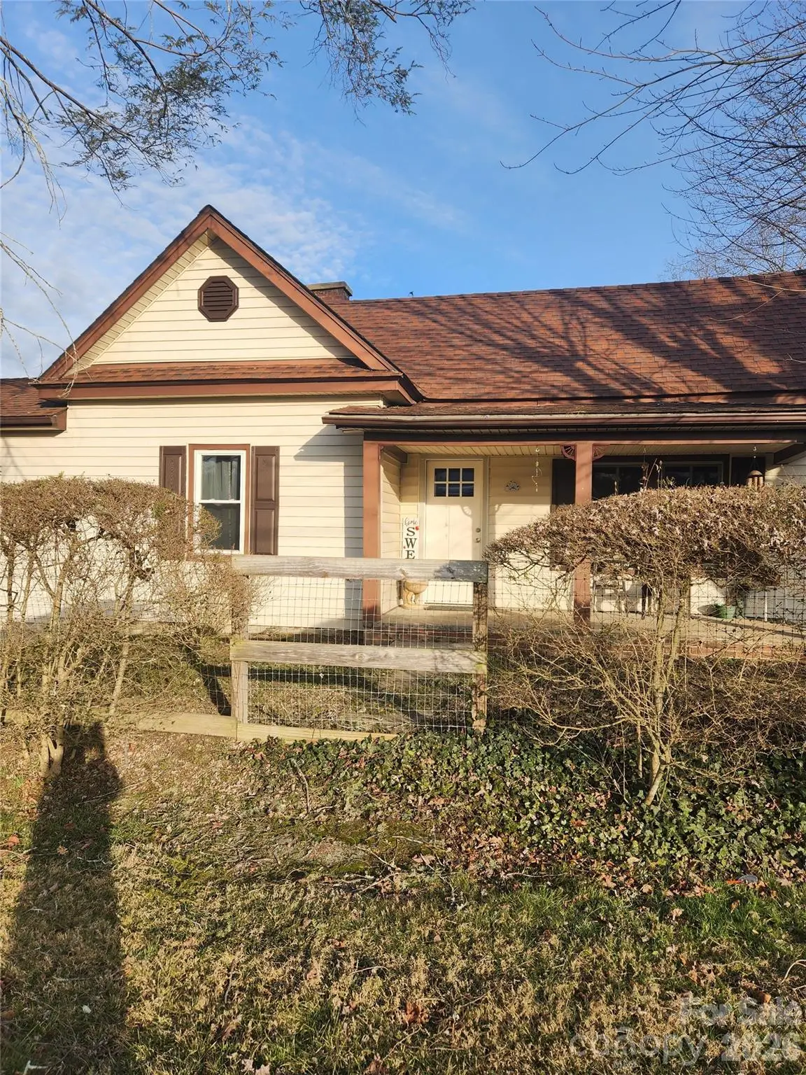 110 E Price Street, Hendersonville, NC 28739 - #1