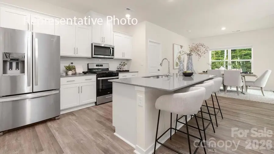 752 14th Avenue Court Ne, Hickory, NC 28601 - #3