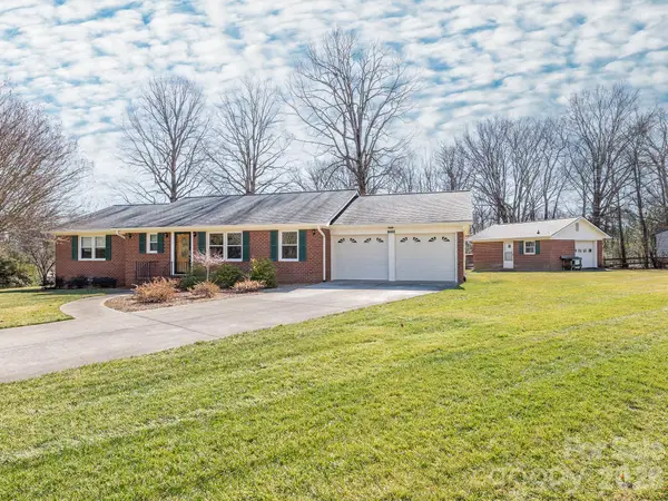 2123 Deepwood Place Nw, Concord, NC 28027