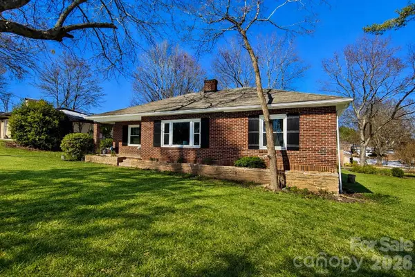 531 21st Avenue Ne, Hickory, NC 28601