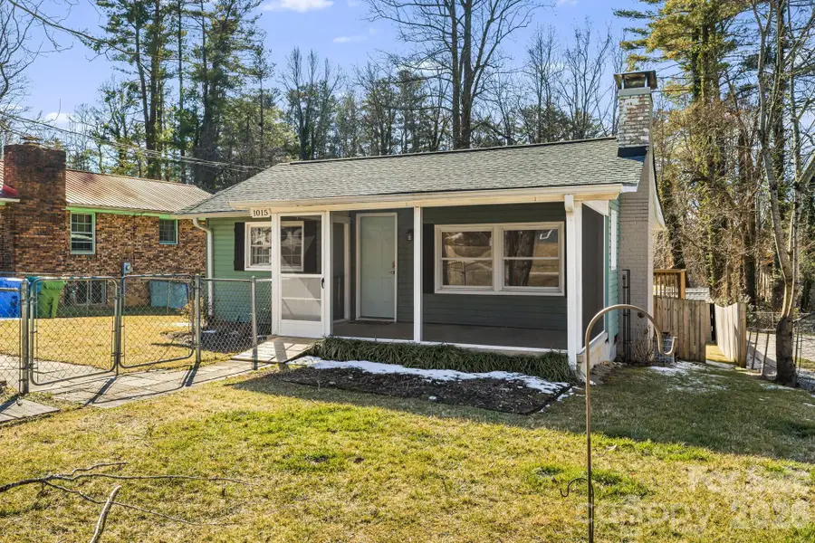 1015 Mountain View Street, Hendersonville, NC 28739 - #2