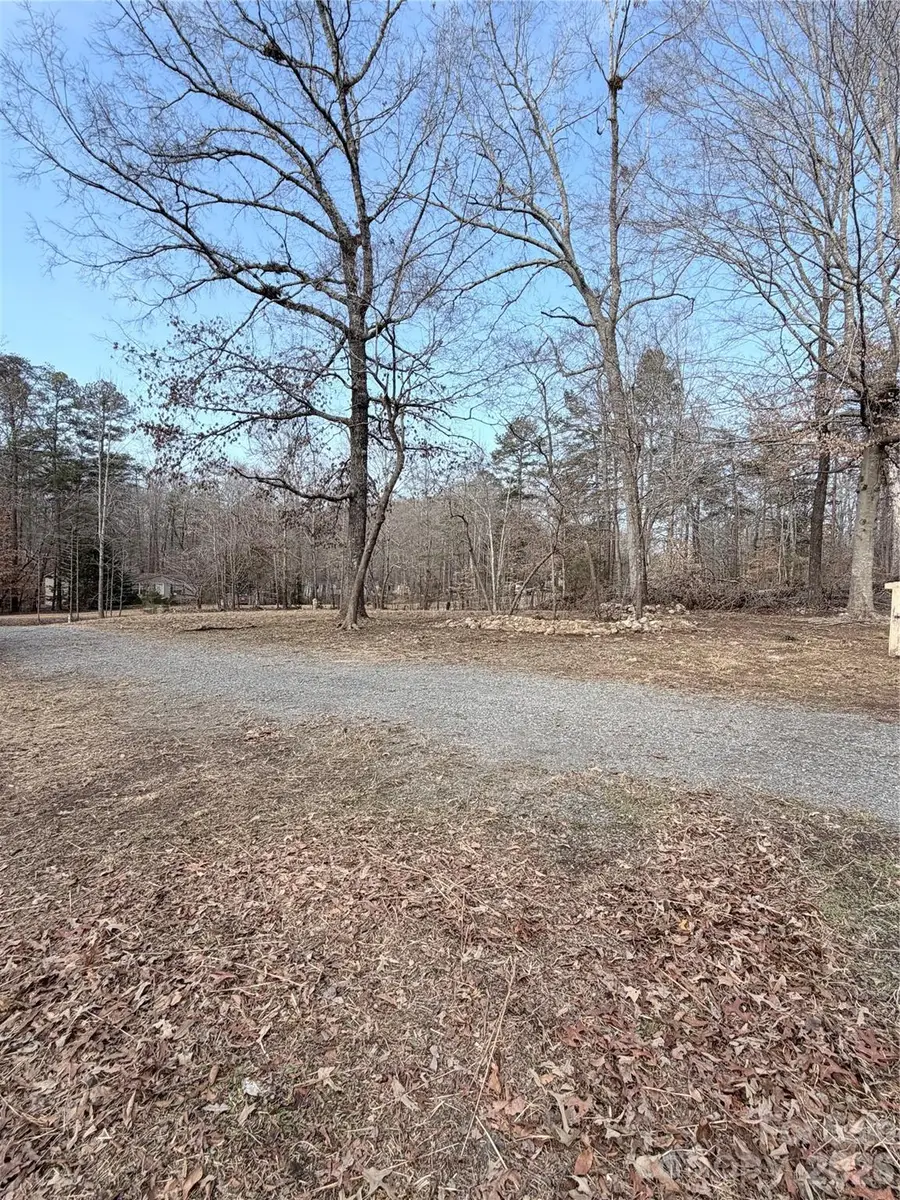 1085 Love Valley Road, Clover, SC 29710 - Image #3