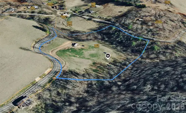 1874 Double Island Road, Green Mountain, NC 28740