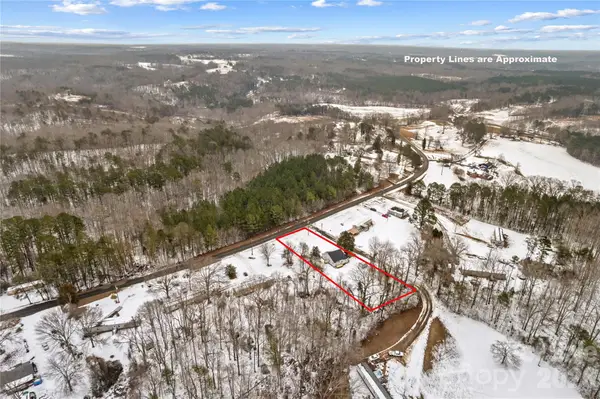 200 Eufola Road, Statesville, NC 28677