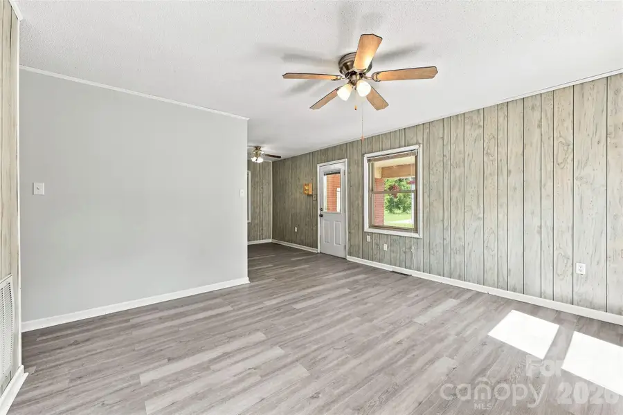 728 Center Road, Chester, SC 29706 - #3